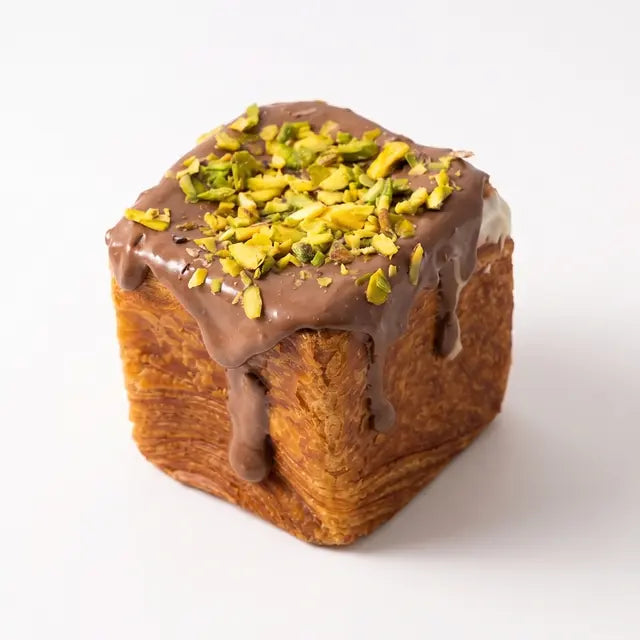 Cube Croissant